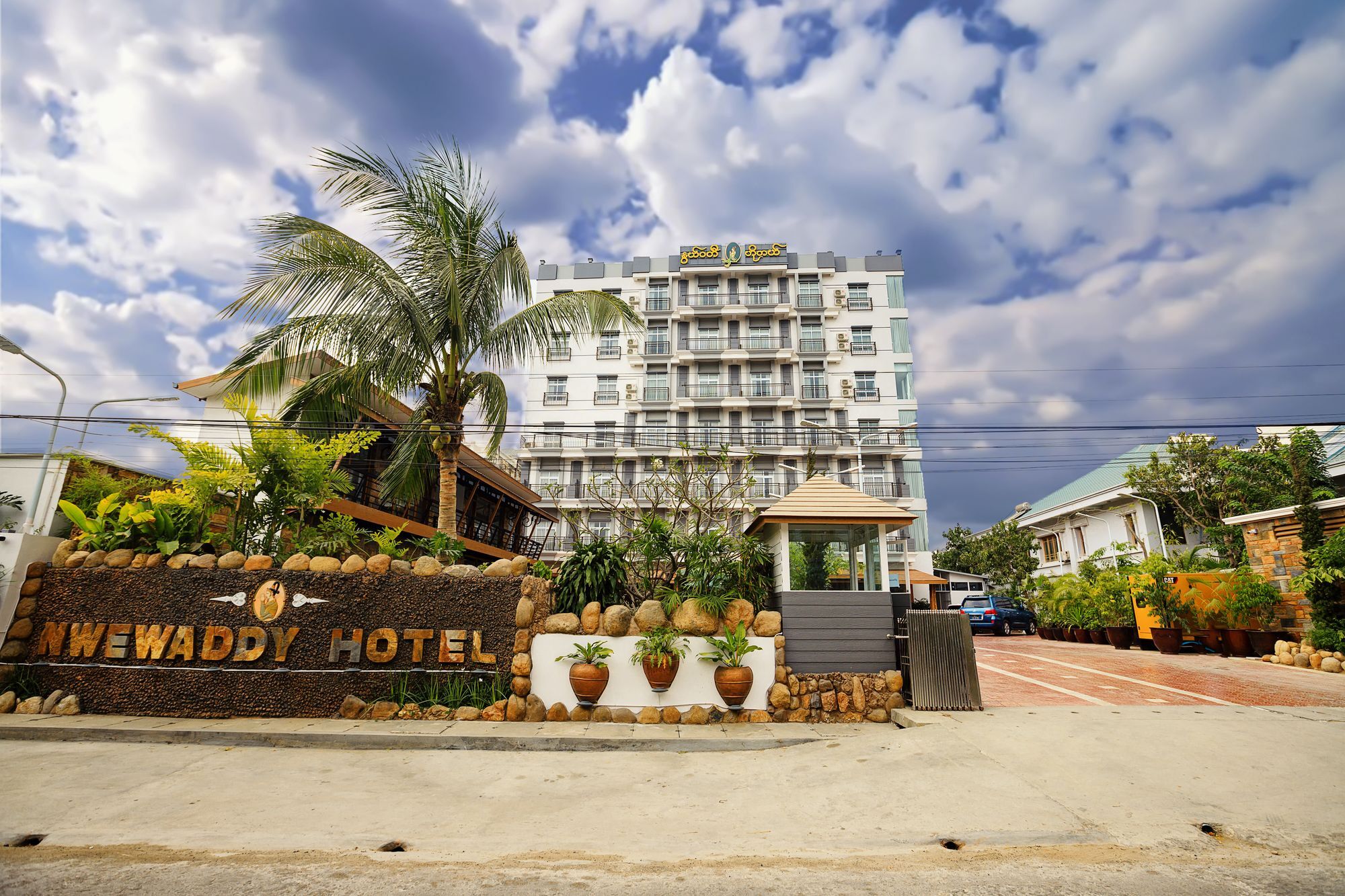 Mandalay Lodge Hotel Esterno foto